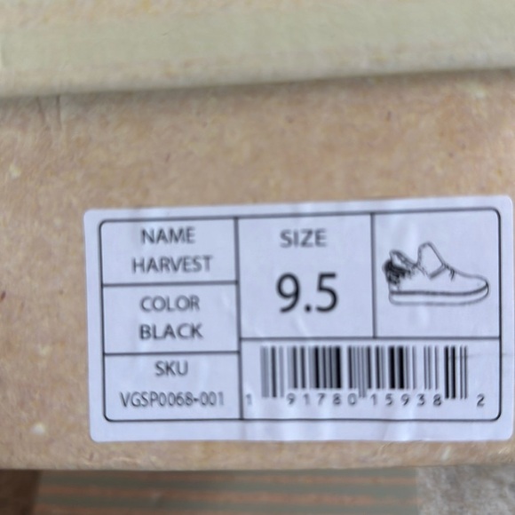 NIB VERY G HARVEST SNEAKERS—Women's Black (faux) Suede - Picture 6 of 6